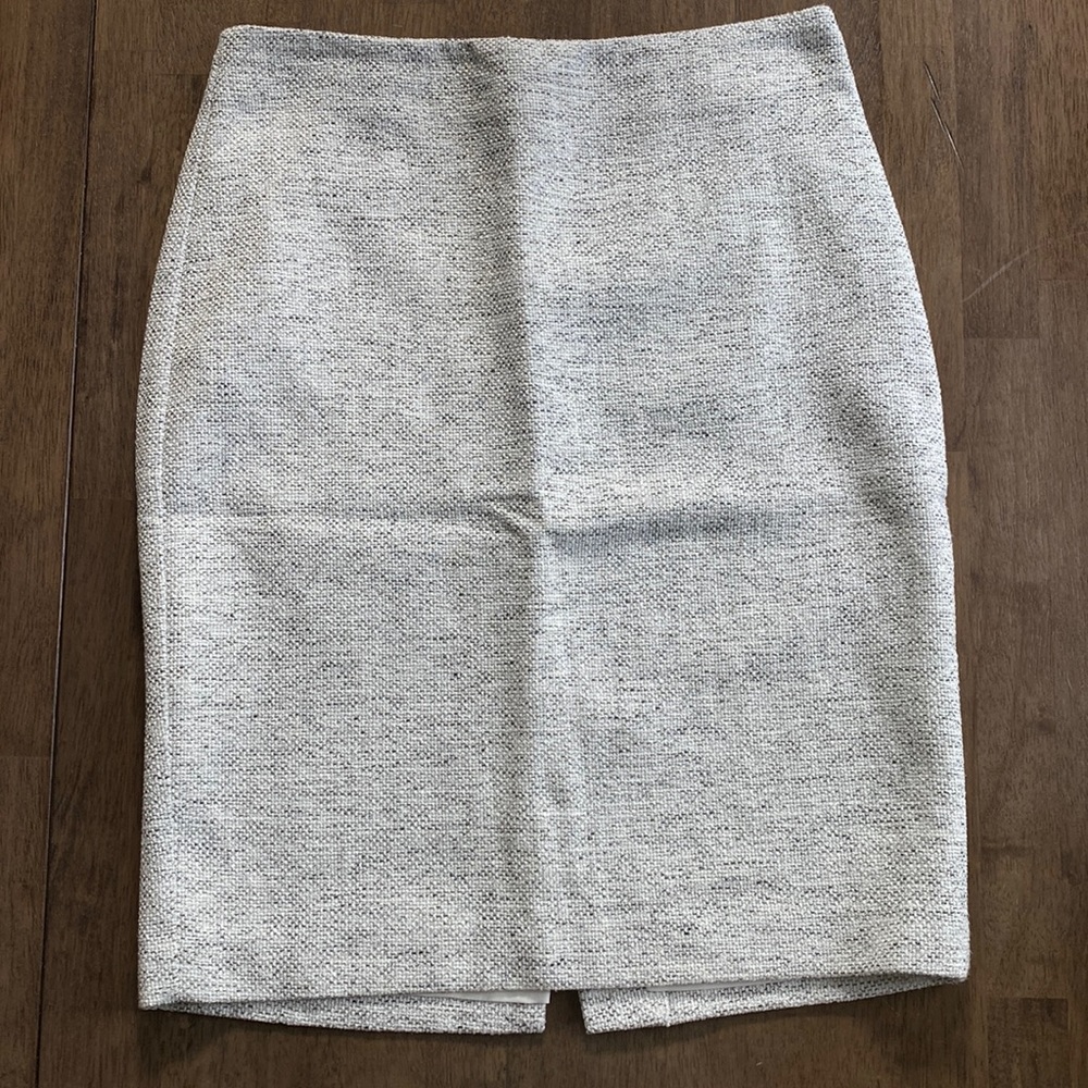 Women’s Ann Taylor Factory Woven Skirt Size 4